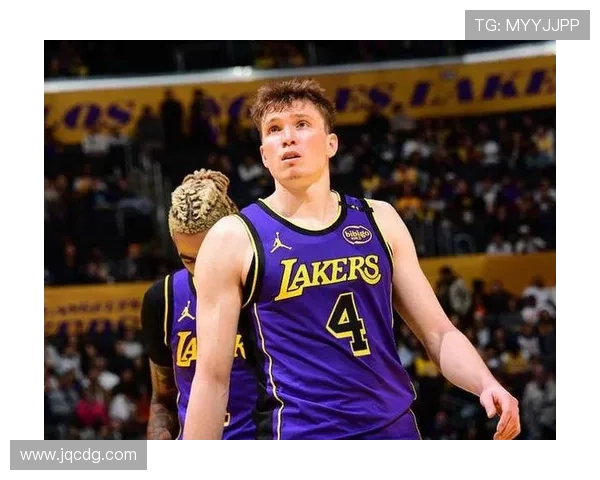 [NBA]里夫斯突破妙传 克内克特跟进暴扣.